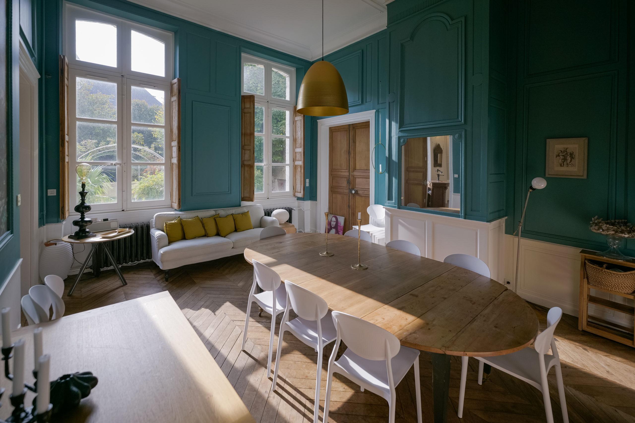 Maison Ailleurs - Salle à manger-7