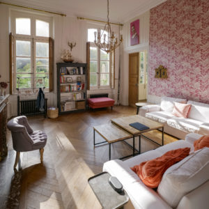 Maison Ailleurs - Salon-9