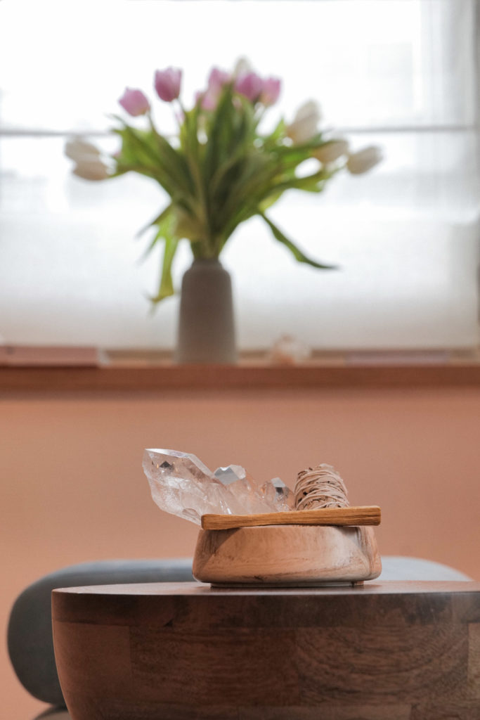 Divineiki-ludivine-pras-maitre-reiki-paris-cabinet-caumartin-32