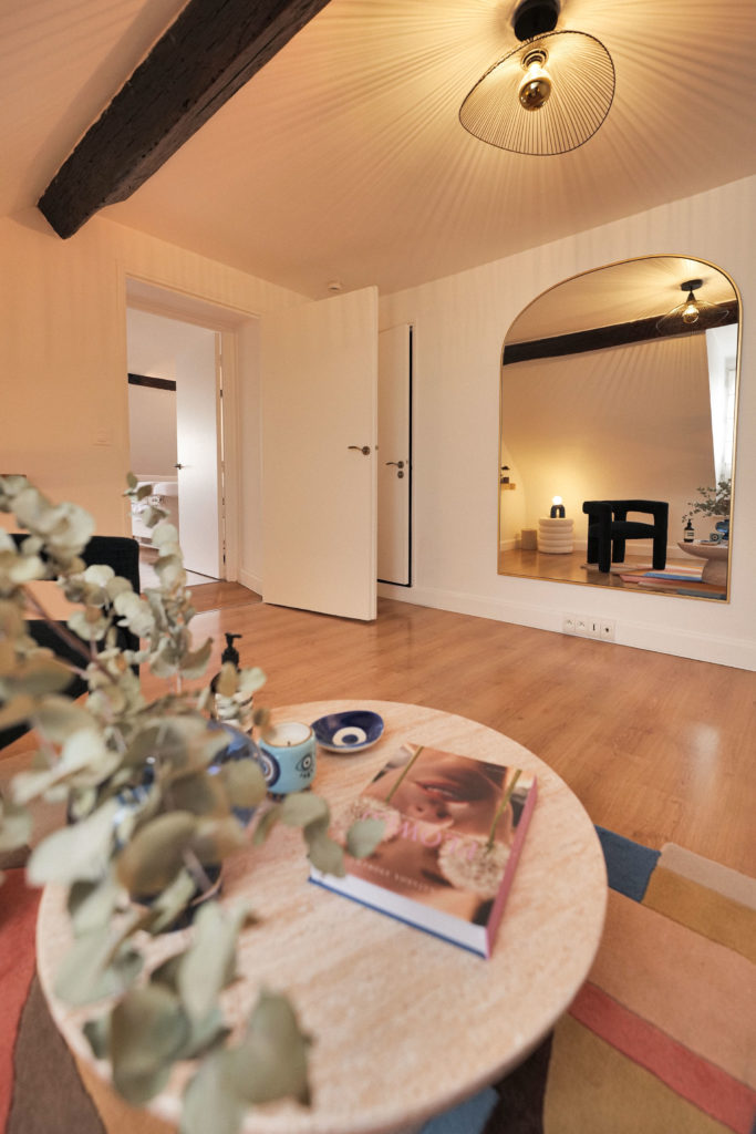 Divineiki-ludivine-pras-maitre-reiki-paris-cabinet-caumartin-59