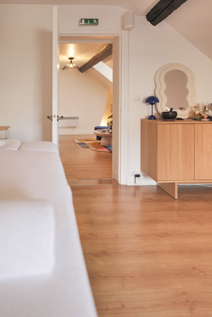 Divineiki-ludivine-pras-maitre-reiki-paris-cabinet-caumartin-62